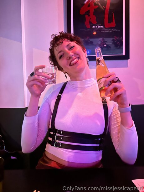 Missjessicapearl model porno fotos