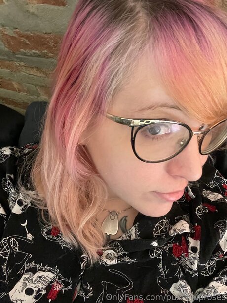 Pushinuproses model xxx bilder