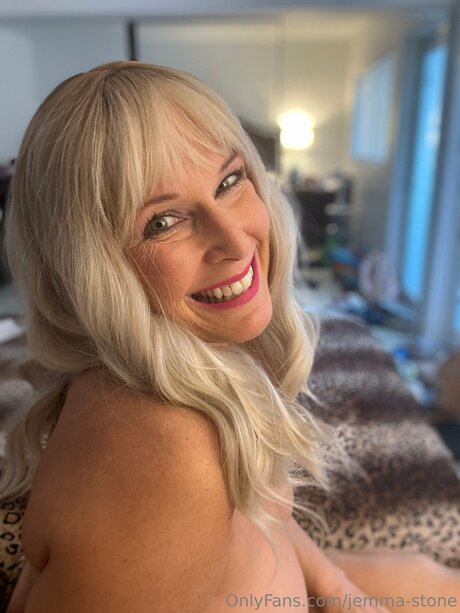 Jemma Stone sexy porno foto