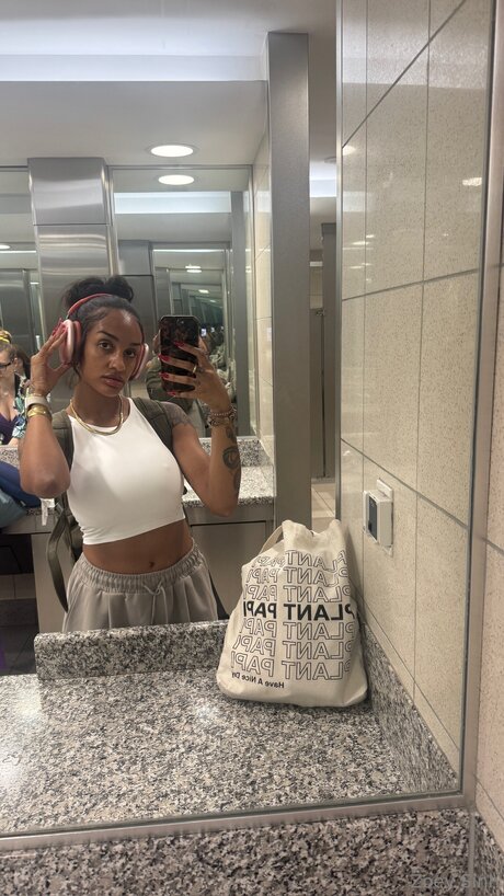 Zoeyxsinn pornostar schöne bilder