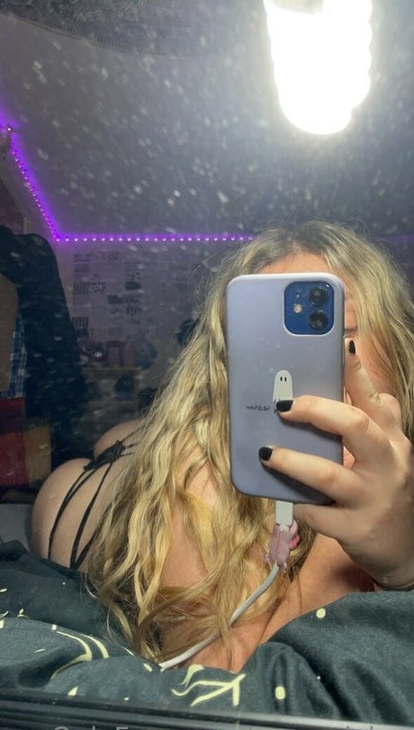 zoemalvina erotische pornographische bild