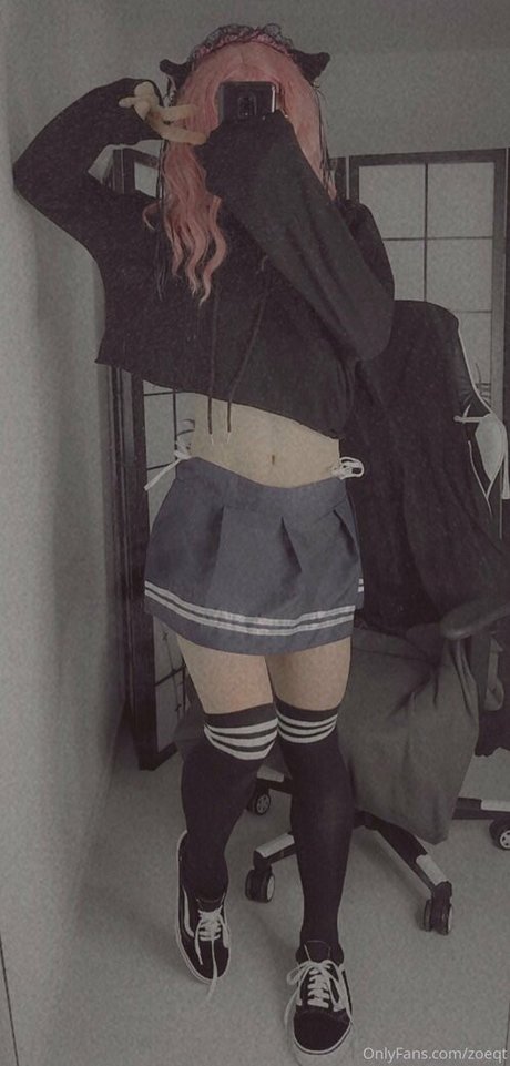 zoeqt pornostar nackte bilder