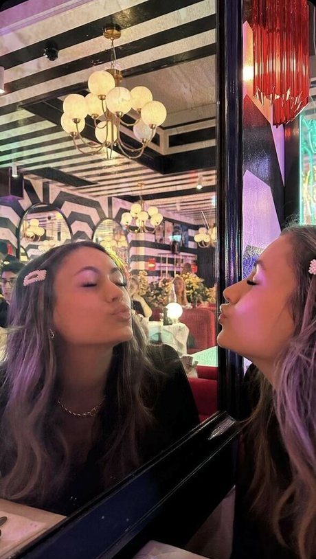 Zoe Fergurson xxx schöne fotos