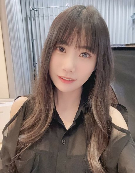 Rus Piano model hd foto