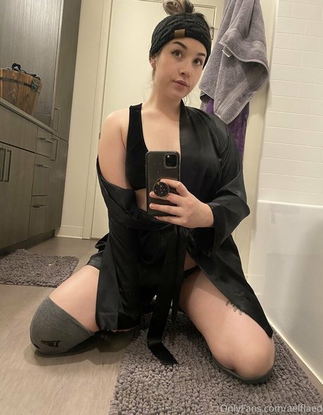 aelflaed nette pornostar galerie