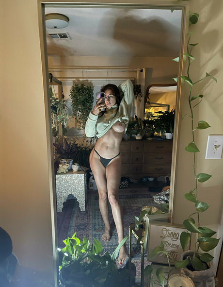 Mollydixx nackt erotische galerien