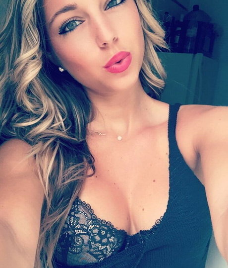 Maddy Burciaga perfekte sexy archiv