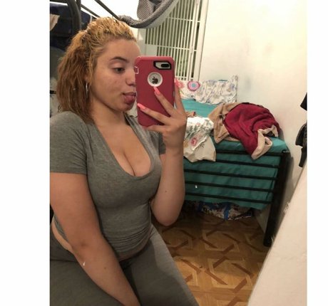 Sesy Dadoll sexy schöne galerie