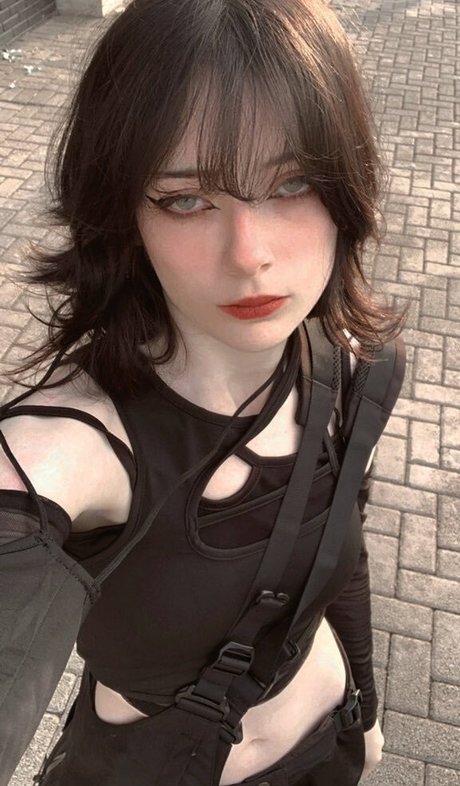 Pitayaq freie pornographische bilder