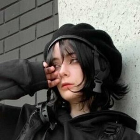 Pitayaq erwachsene akt foto