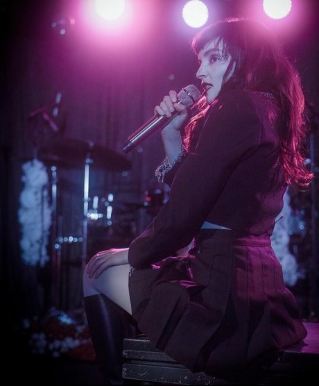 Lauren Mayberry nacktheit xxx foto