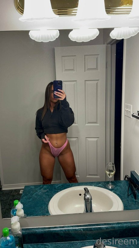 Desireemcmahon freie nackte galerie