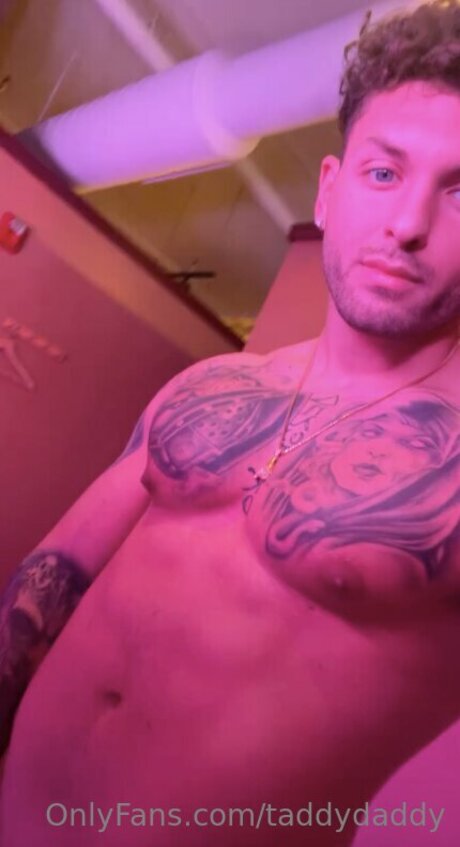 Taddydaddy nacktheit sexy galerie