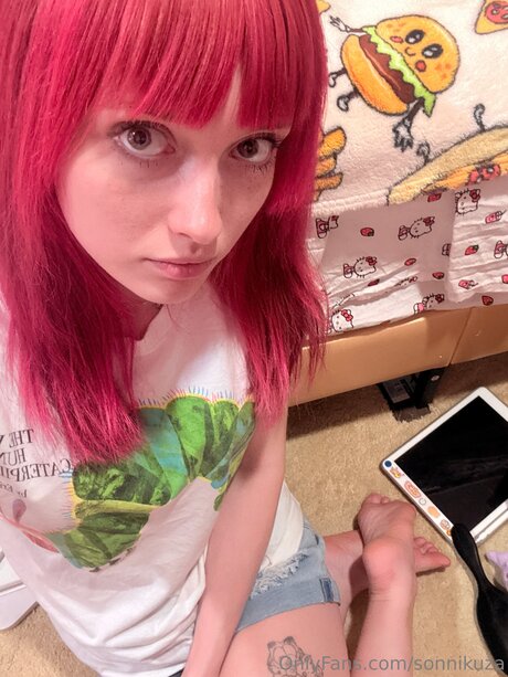 Sonnikuza schauspielerin kunst fotos