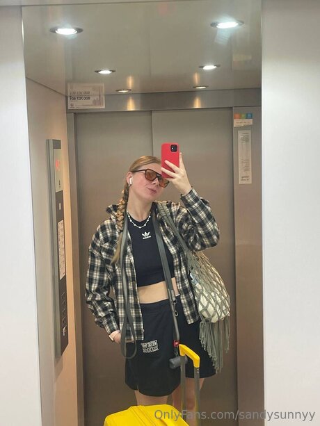 Sandysunnyy model pornografische bild