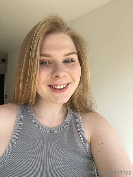 Sandysunnyy beste sexy fotos