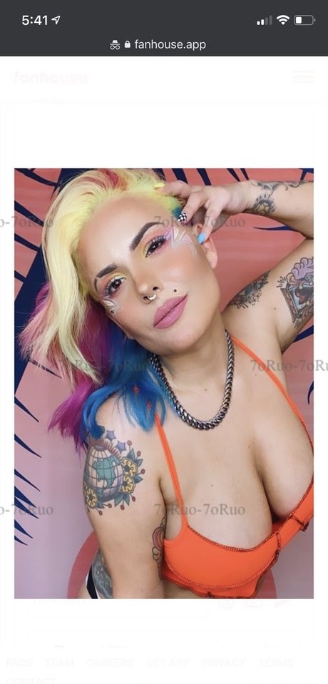 TheZombiUnicorn porno sexy foto