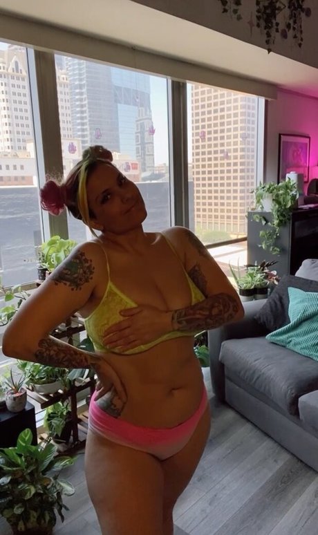 TheZombiUnicorn pornostar schöne archiv