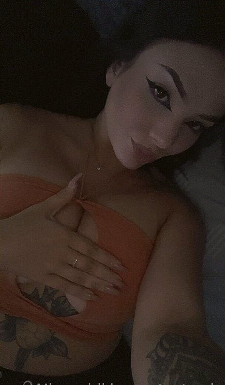 Mirrorgirlkim xxx kunst bilder