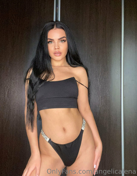 angelicalena nackt erwachsene fotos