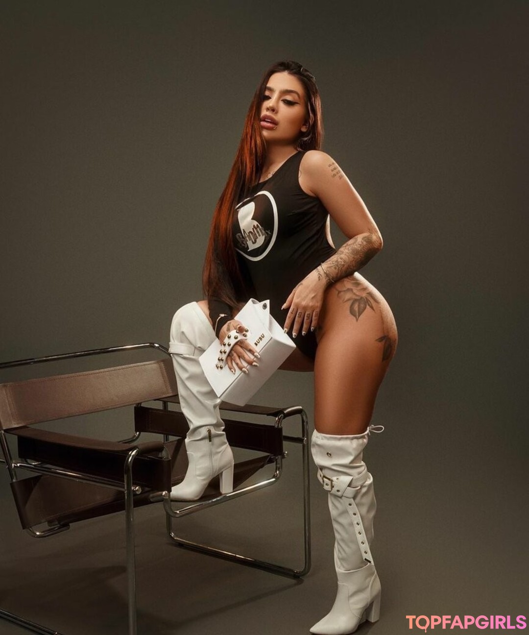 MC Mirella erwachsene nette foto