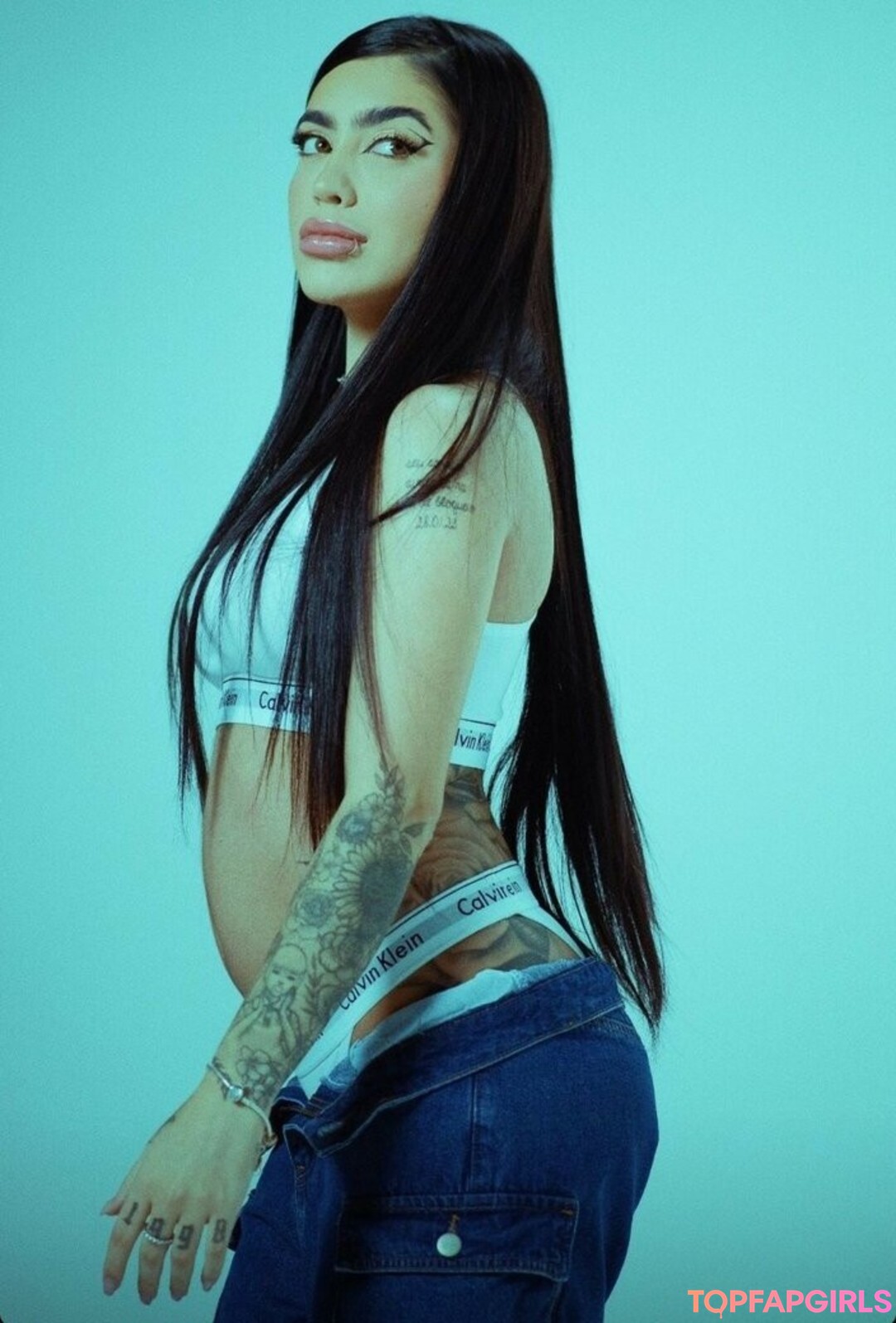 MC Mirella erotische erwachsene bild