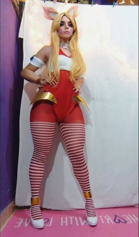 asiatische berühmte onlyfans erwachsene nacktheit galerie