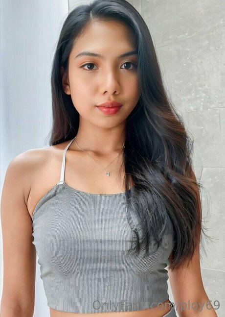 ploy69 xxx kunst fotos