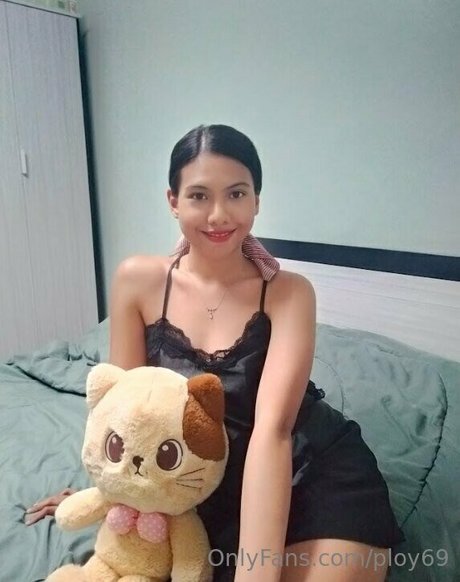 ploy69 nacktheit heiße bilder