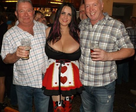 Princess Spyderlily porno exklusive bilder