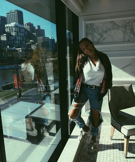 Alanna Pow sexy erotische foto