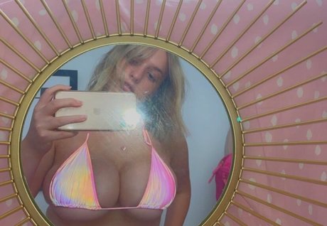 Alanna Pow exklusive xxx fotos