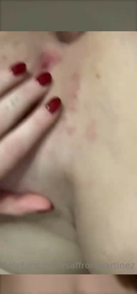 Saffron Martinez kunst sex bilder