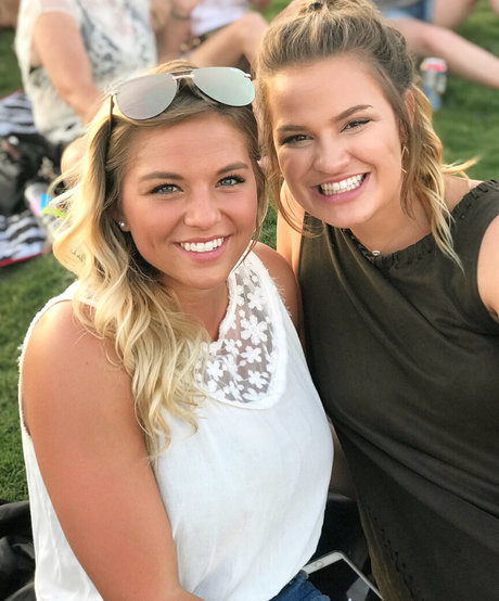 McKenna DeMoe heiße freie bild