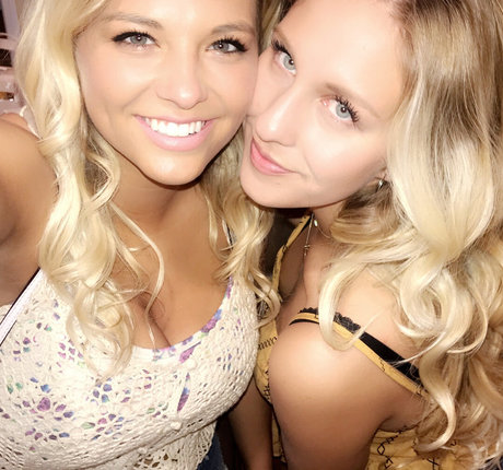 McKenna DeMoe kunst nackte fotos