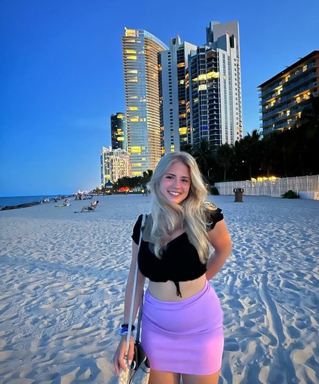 Katia A hübsche schöne galerie