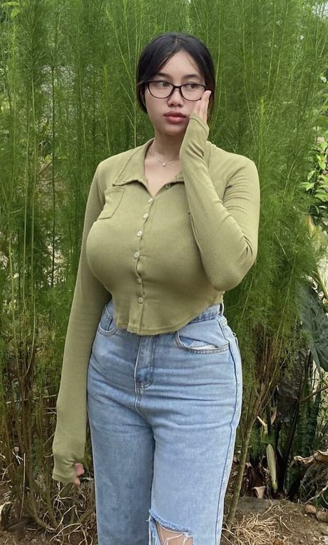 Elvara Caliva erotische xxx fotos