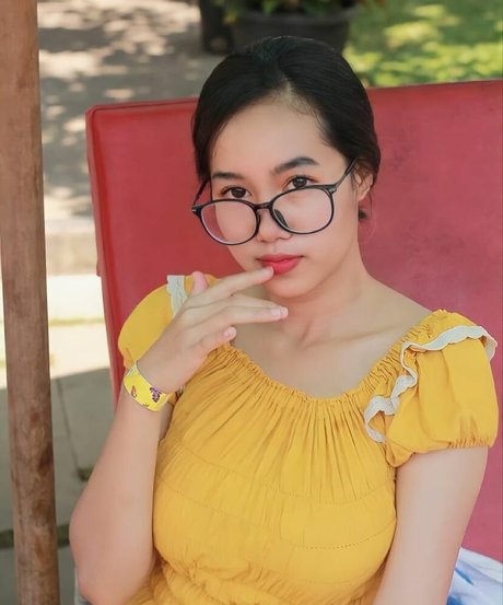 Elvara Caliva heiße sexy foto