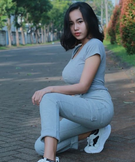 Elvara Caliva nackt exklusive galerie