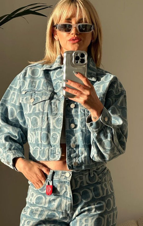 Ashley Roberts nacktheit erwachsene galerie