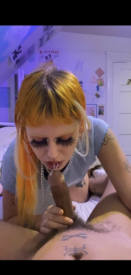 wormsinmyclownsuit kunst exklusive galerien