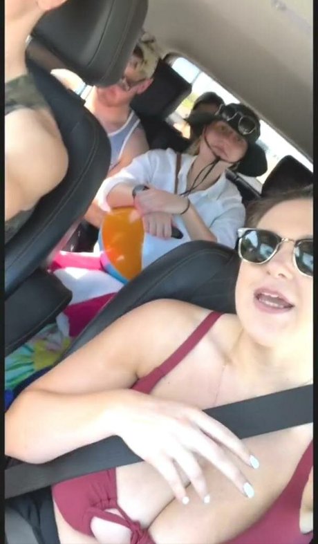 süße shemale-onlyfans xxx erotische galerien