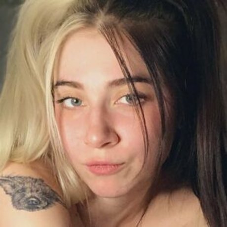 Shaynaivxx model beste galerien