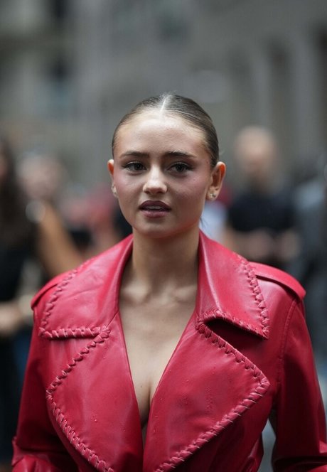 Leni Klum kunst heiße galerien