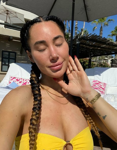 TrainWithTay xxx pornostar galerien