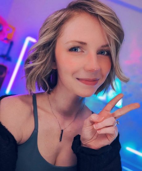 Missclick Gaming erwachsene nackt bilder