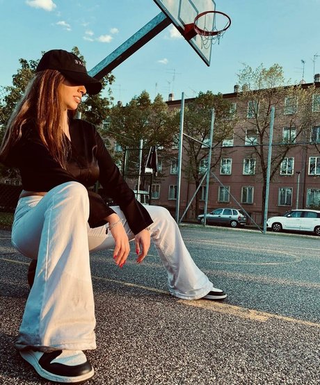 Giusy Piazza hd sexy fotos