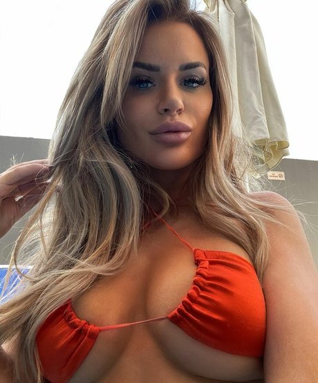 Nicole Farrell kunst nackt bilder