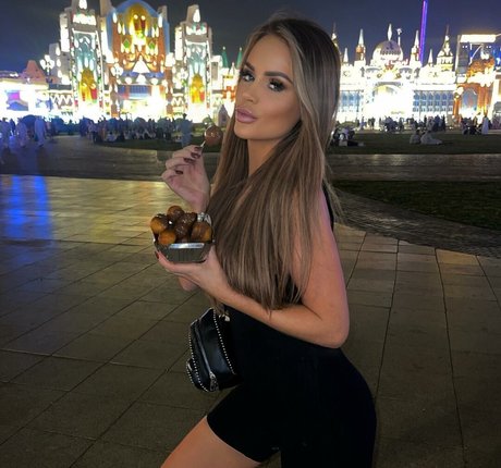 Nicole Farrell kostenlose pornostar foto