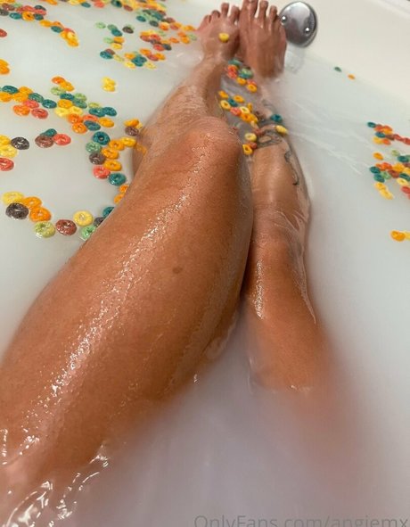 Nina Mon freie schöne bild